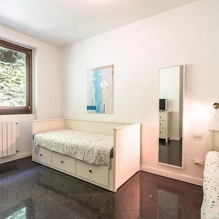Apartman Getaway With Views Oggebbio