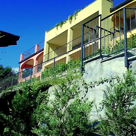 Oggebbio Getaway With Views Apartament Oggebbio