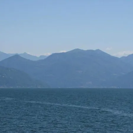 Oggebbio Getaway With Views