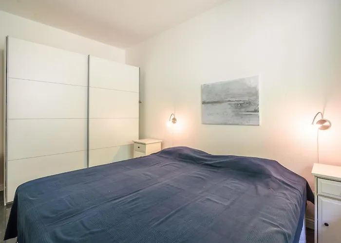 Oggebbio Getaway With Views