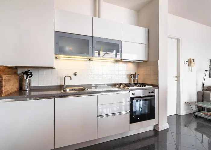 Oggebbio Getaway With Views * Oggebbio