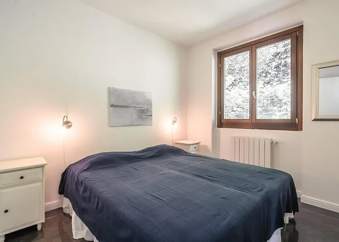 Oggebbio Getaway With Views * Oggebbio