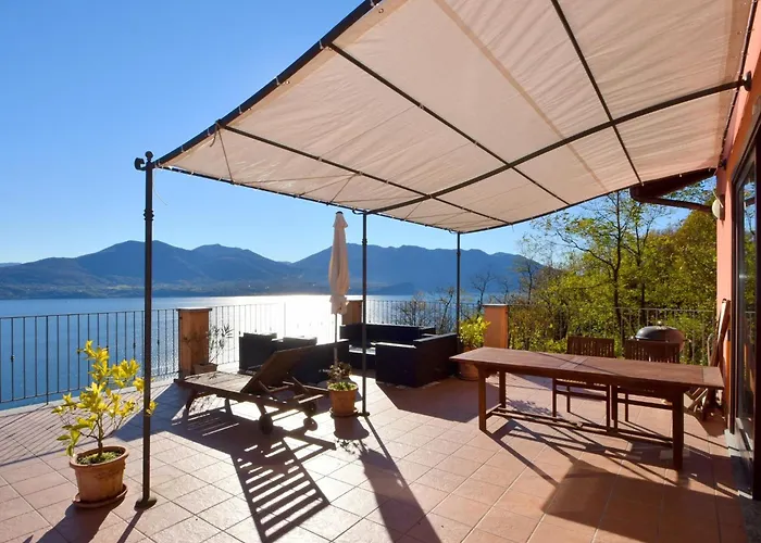 Oggebbio Getaway With Views Apartament Oggebbio