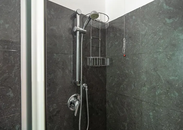 Apartament Oggebbio Getaway With Views Oggebbio